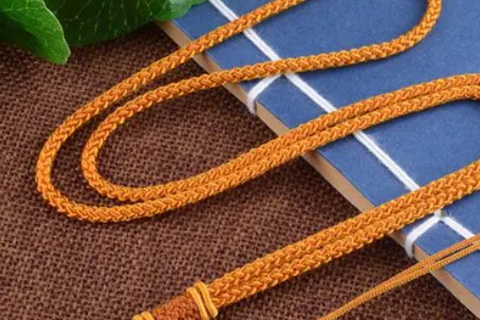 项链线绳编织方法教程-第2张-珠宝石-玉仓库